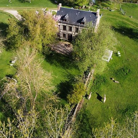 Le Petit Manoir De La Vernelle Fourmetot Exterior foto